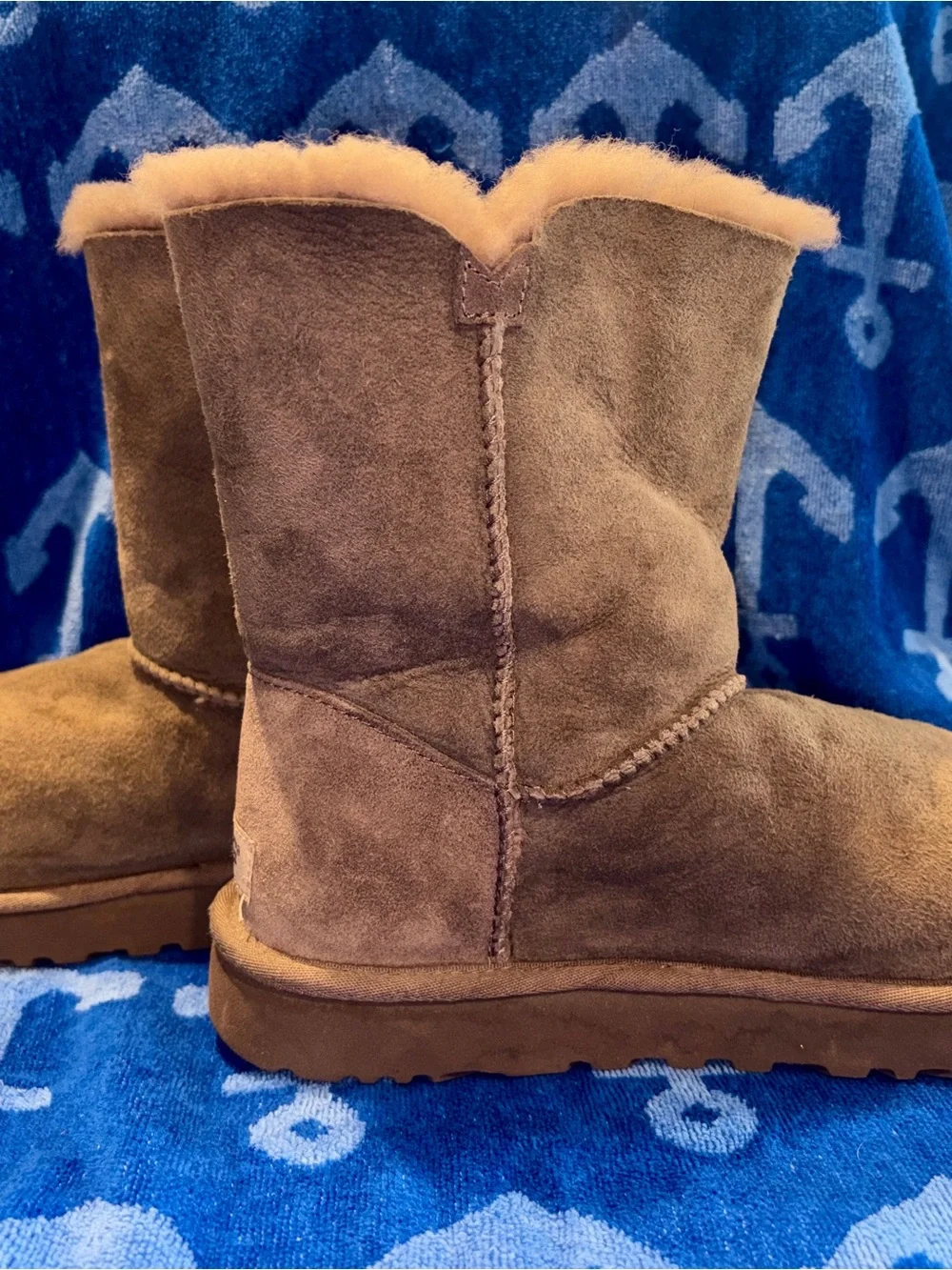 UGG Daelynn Boots